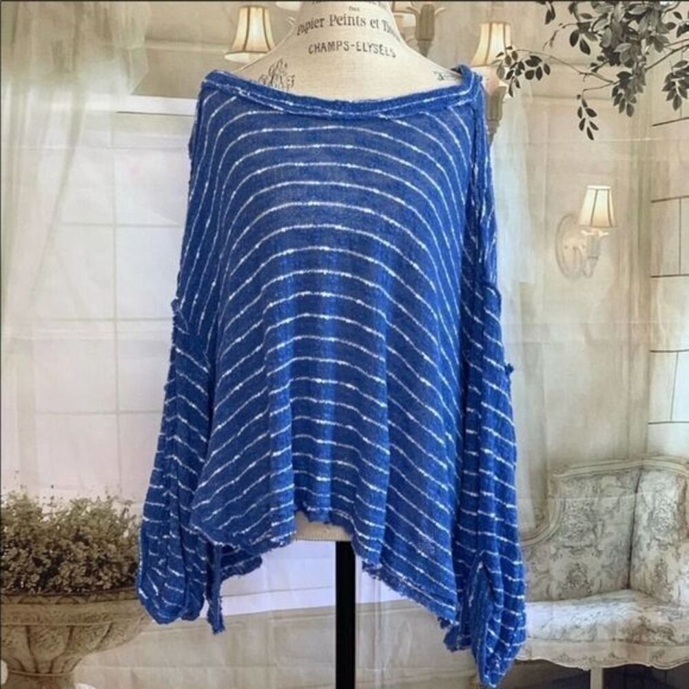FREE PEOPLE Blue Striped Blouse T-Shirt SMALL